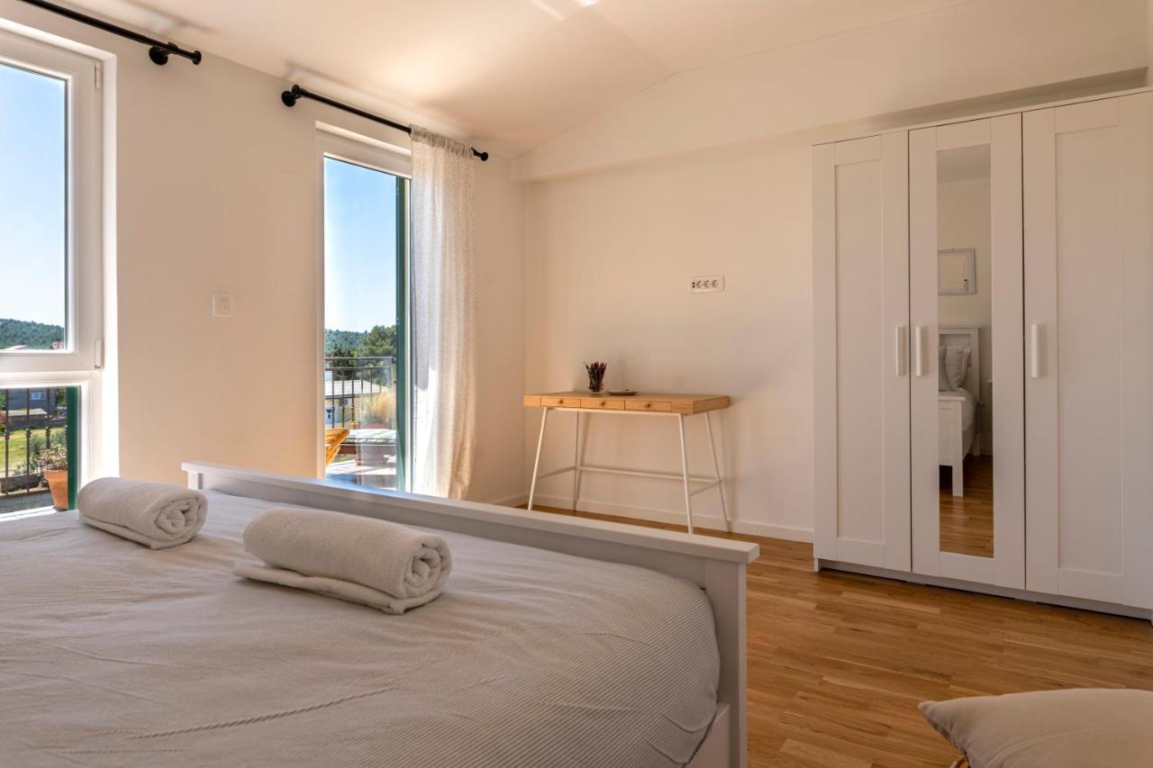 Charming Tale Apartments Modun19 Пироваць Екстер'єр фото