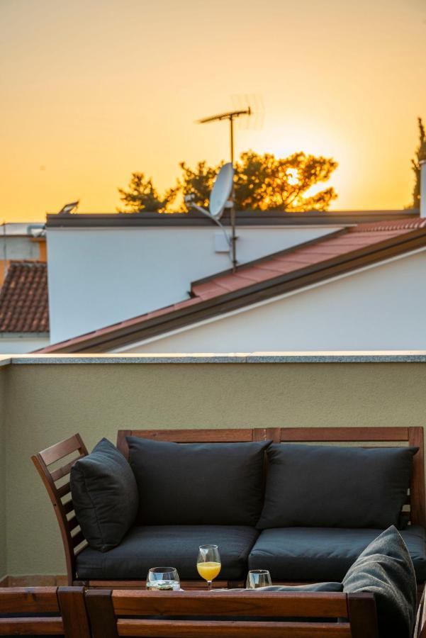 Charming Tale Apartments Modun19 Пироваць Екстер'єр фото