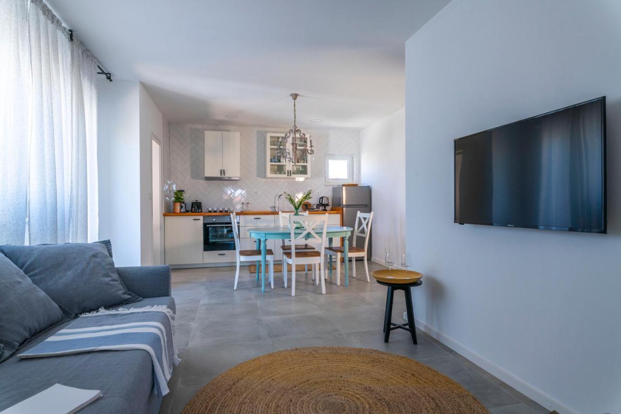 Charming Tale Apartments Modun19 Пироваць Екстер'єр фото