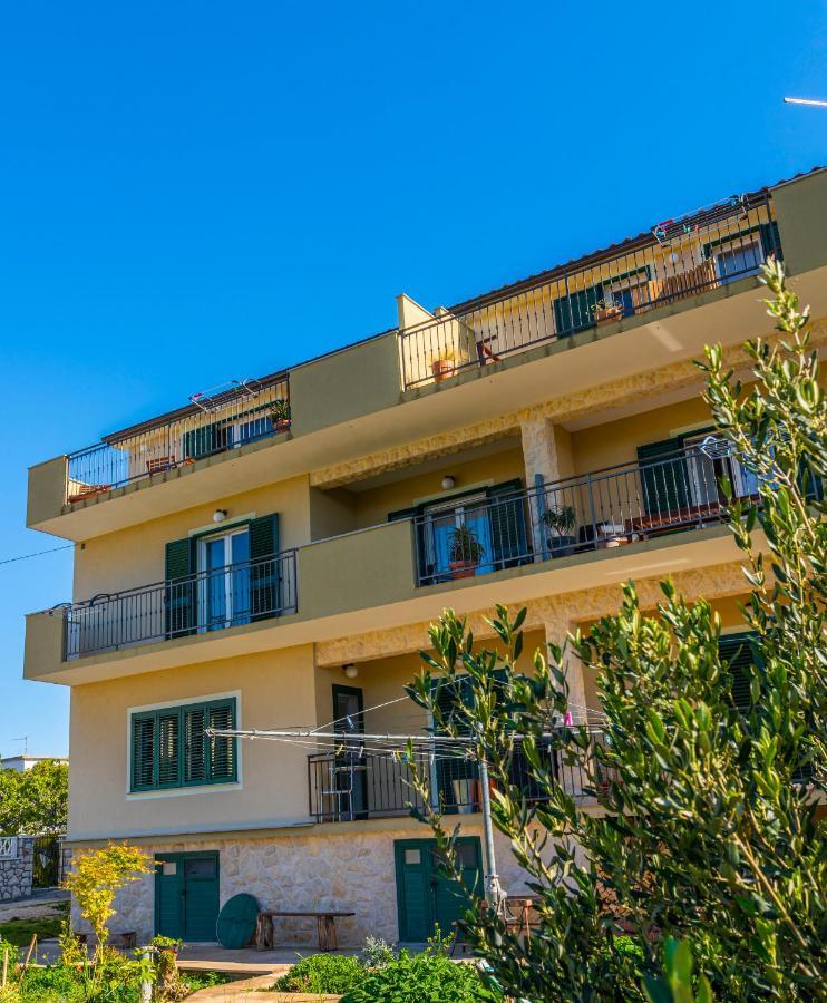 Charming Tale Apartments Modun19 Пироваць Екстер'єр фото
