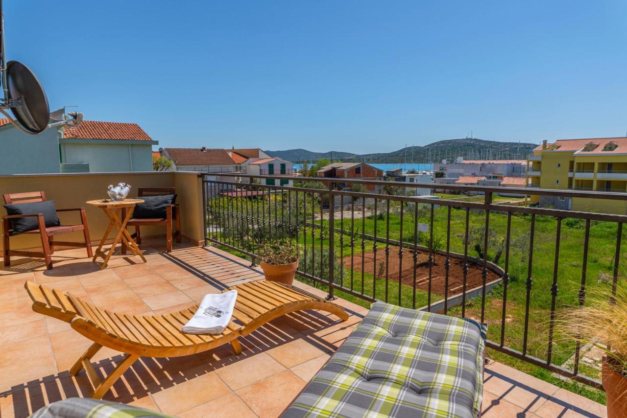 Charming Tale Apartments Modun19 Пироваць Екстер'єр фото