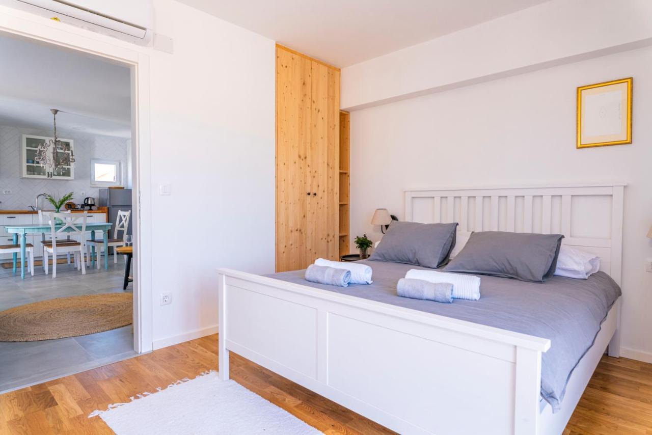 Charming Tale Apartments Modun19 Пироваць Екстер'єр фото